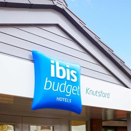 ibis budget Knutsford Exterior foto